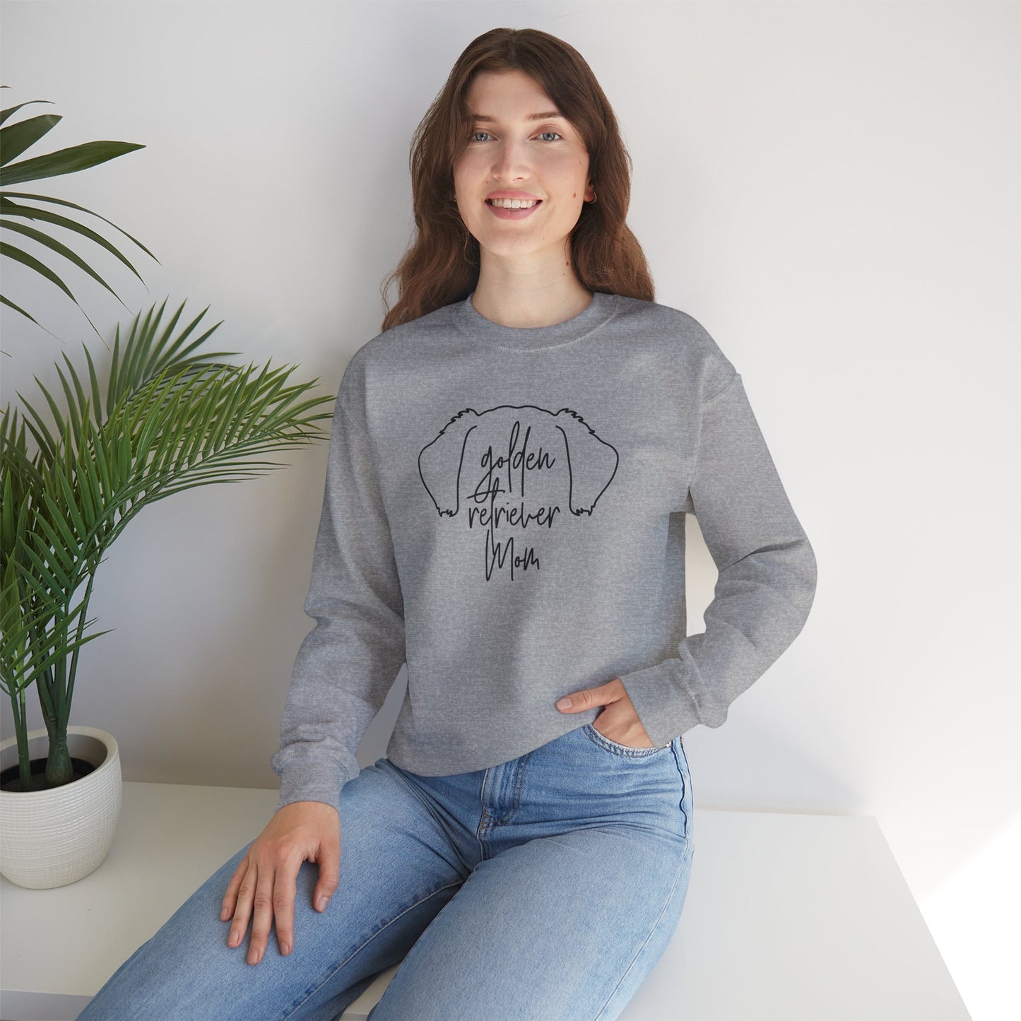 Golden Retriever Outline Unisex Heavy Blend™ Crewneck Sweatshirt